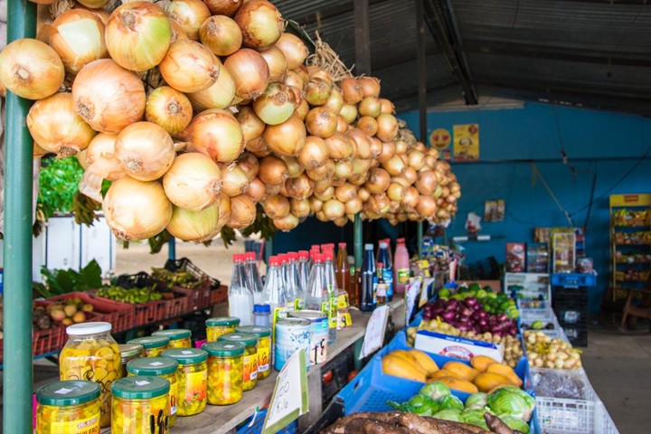 Fresh fruits and vegetables in Costa Rica